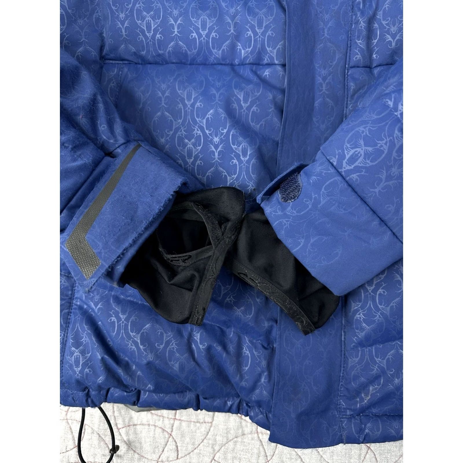 Spyder VINTAGE Spyder Park City Ski Team Heavy Down Parka Coat Men L Blue Nylon Skiing Coat Mens (Note: If not vintage, omit VINTAGE) Size US L / EU 52-54 / 3 - 4 Thumbnail