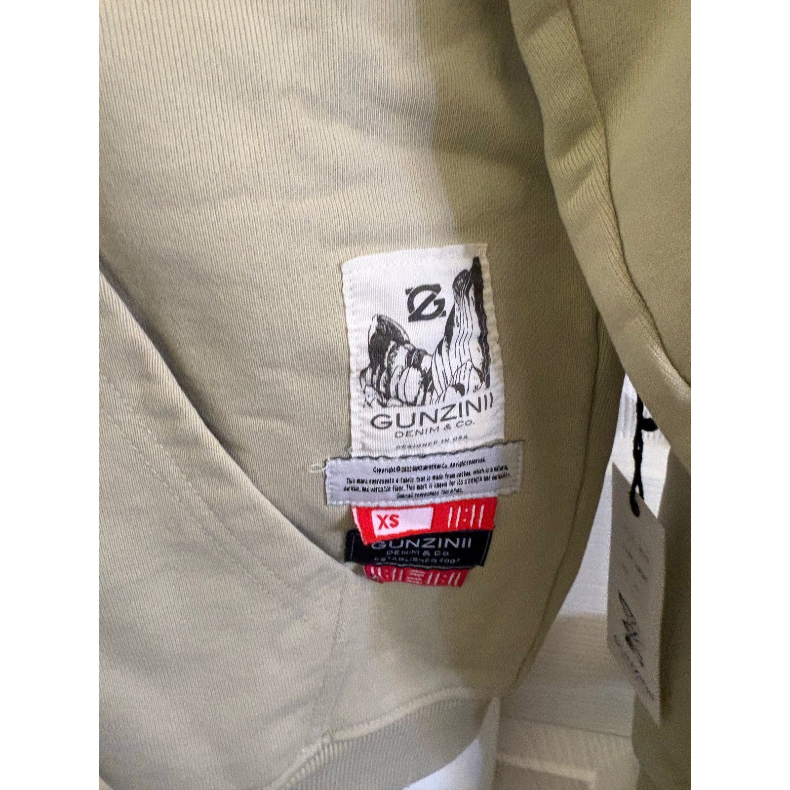 The Unbranded Brand Gunzinii Oversized Hoodie NWT Size US XS / EU 42 / 0 - 7 Thumbnail