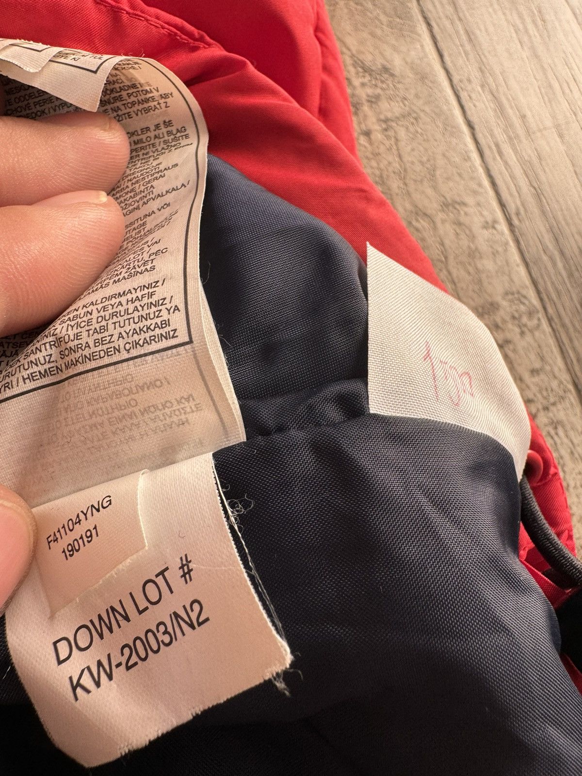 Nike × Vintage Nike red vintage vest Size US L / EU 52-54 / 3 - 6 Thumbnail