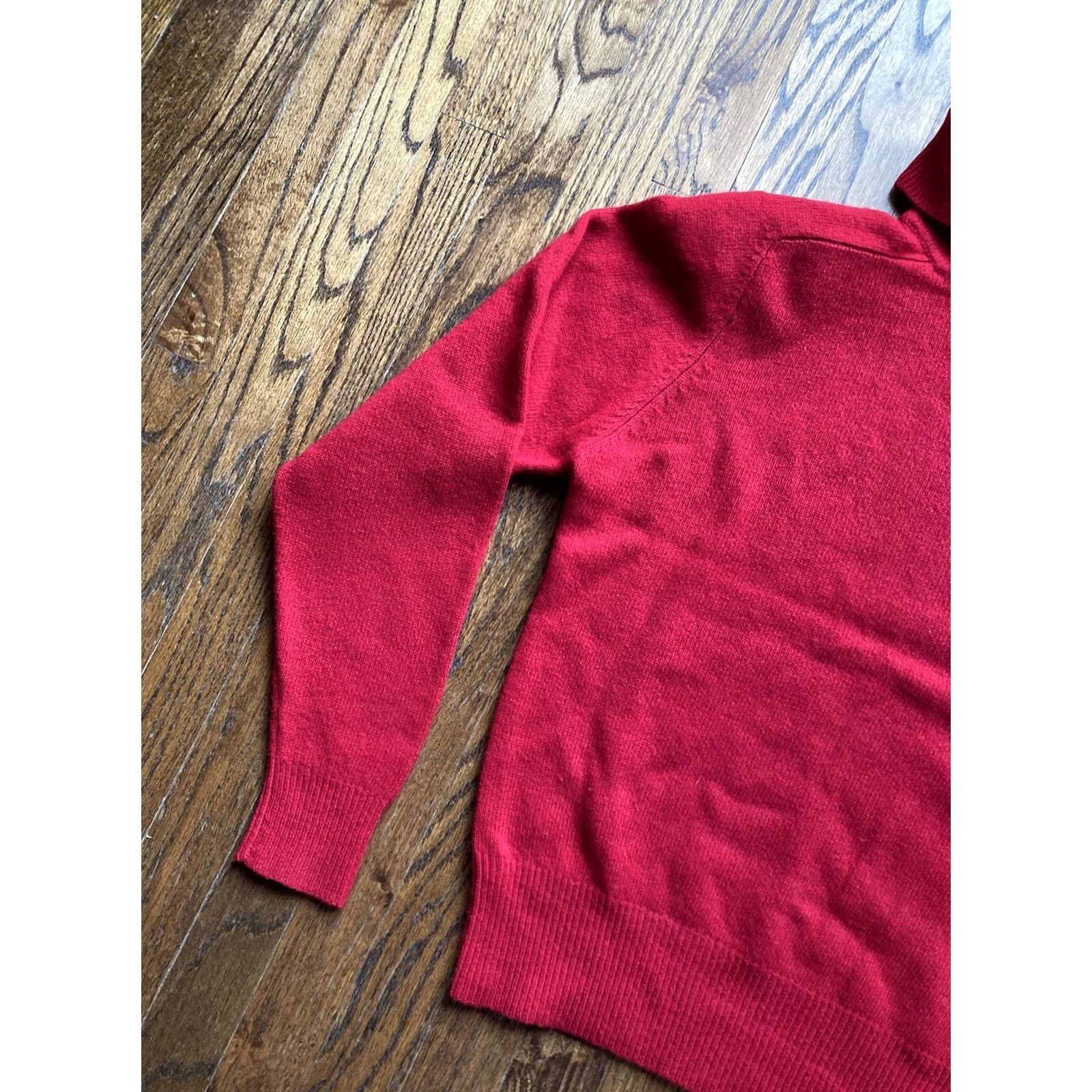 Vintage VINTAGE L.L. Bean Sweater Womens Size M Wool Turtleneck Red Knit Padded Pullover Long Sleeve Shoulder Pads Merchants Allowance: None Size M / US 6-8 / IT 42-44 - 2 Thumbnail
