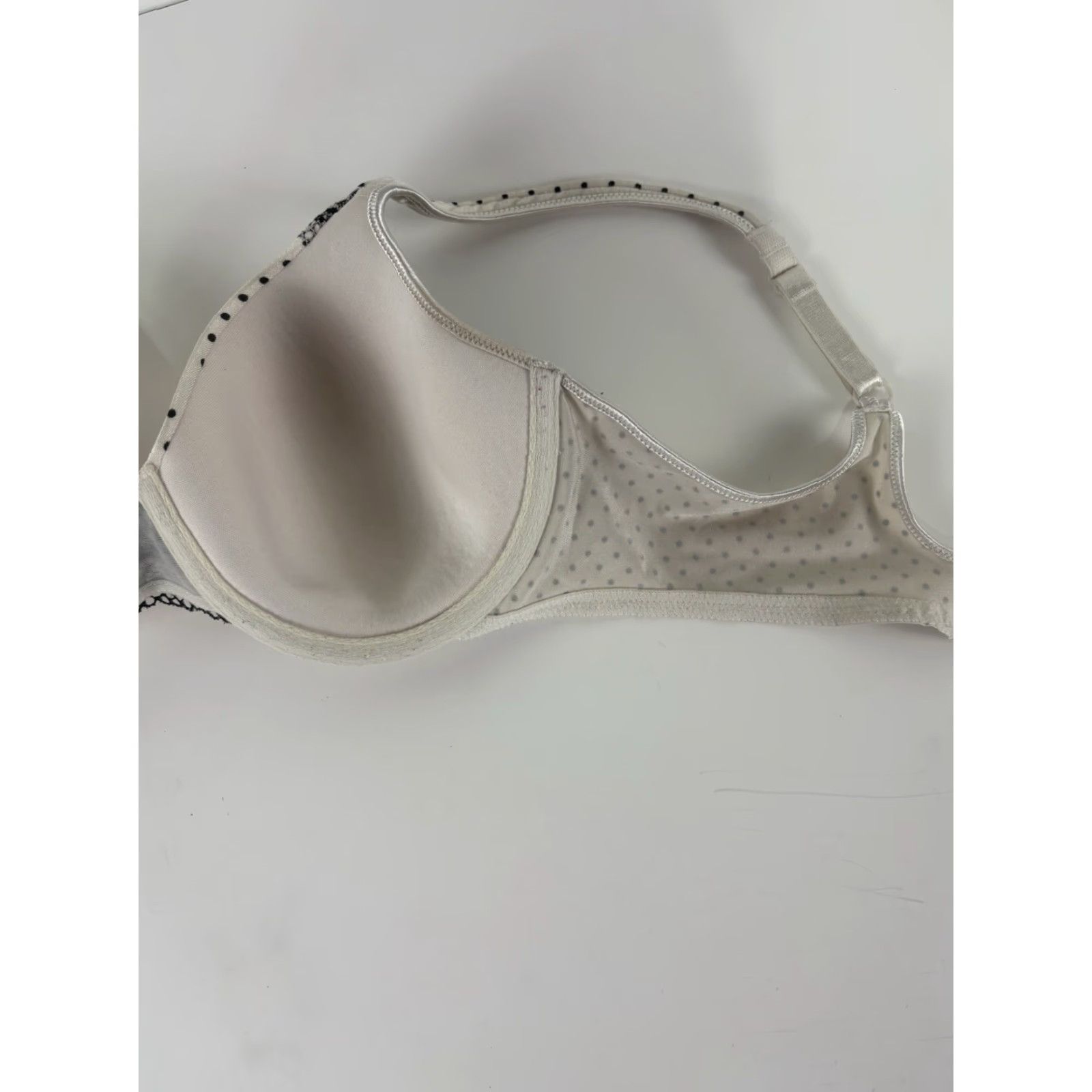 Vintage Bali Wht/Blk Lightly Lined Polka Dots Lace Bra Womens Size 36C Size ONE SIZE - 3 Thumbnail