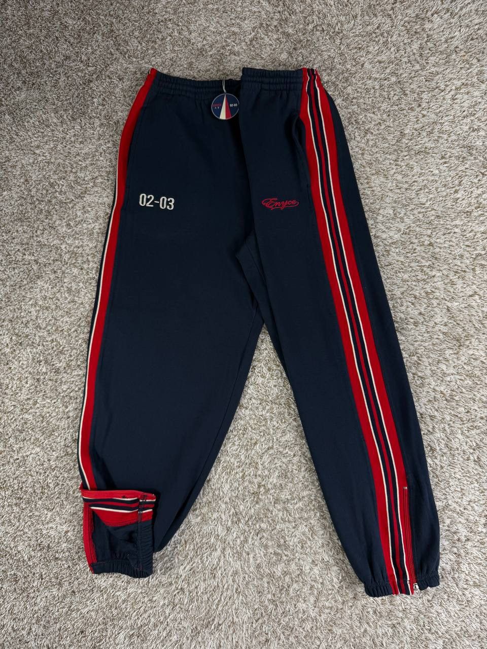 Enyce Enyce Sweatpants Y2K 2000s Red Side Stripe Hip Hop Size US 38 / EU 54 - 6 Thumbnail