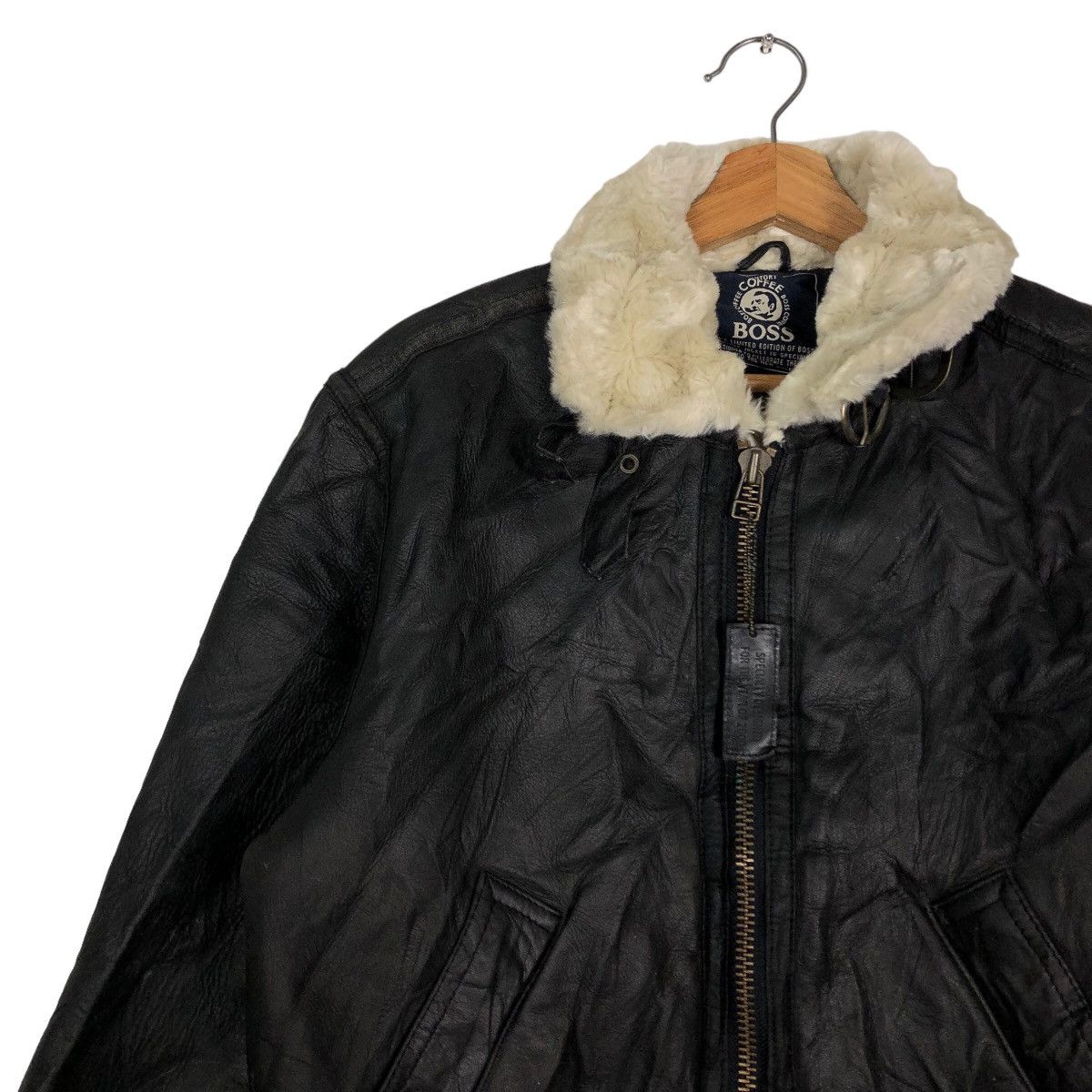Japanese Brand 🔥Vtg Genuine Leather Jacket Suntory Coffee Boss Shearling Size US L / EU 52-54 / 3 - 8 Thumbnail