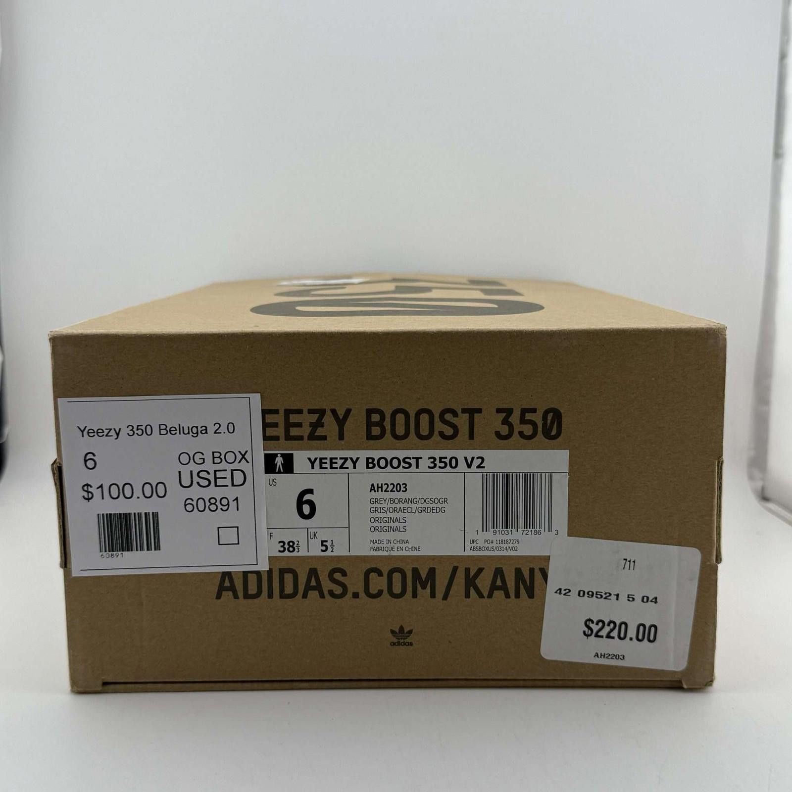 Adidas Adidas Yeezy Boost 350 V2 Beluga 2.0 Grey US 6 Used with Box Size US 6 / EU 39 - 7 Thumbnail