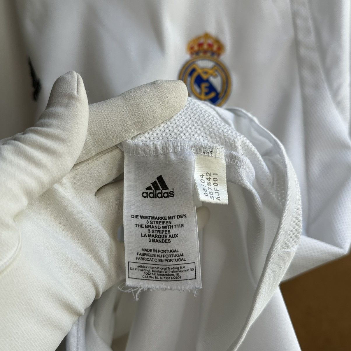 Adidas Vintage Adidas FC Real Madrid 2004/05 Soccer Jersey Football Size US S / EU 44-46 / 1 - 11 Thumbnail