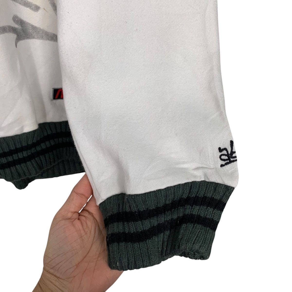 Japanese Brand Abtech Sports Skateboard Sweatshirt Size US L / EU 52-54 / 3 - 10 Thumbnail