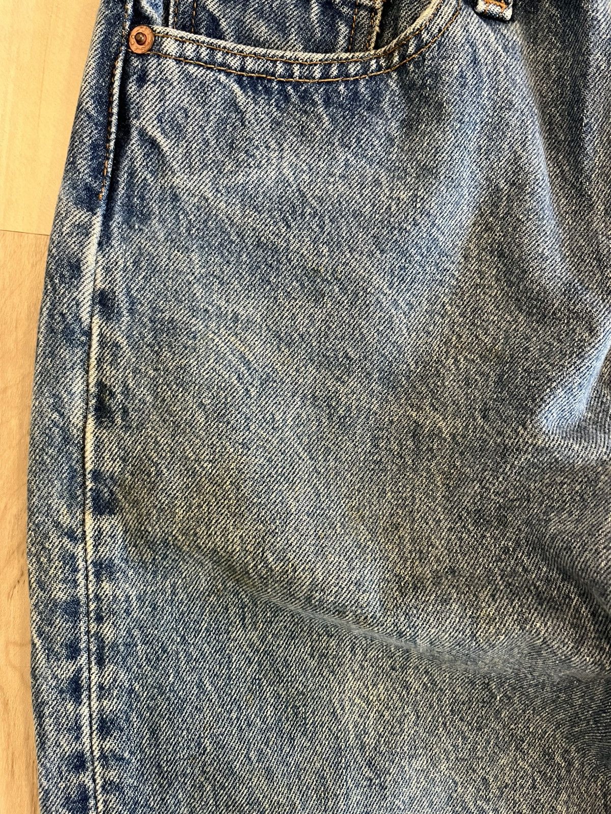 Levi's × Vintage 90s Levi’s 501 made in USA jeans Size US 29 - 5 Thumbnail