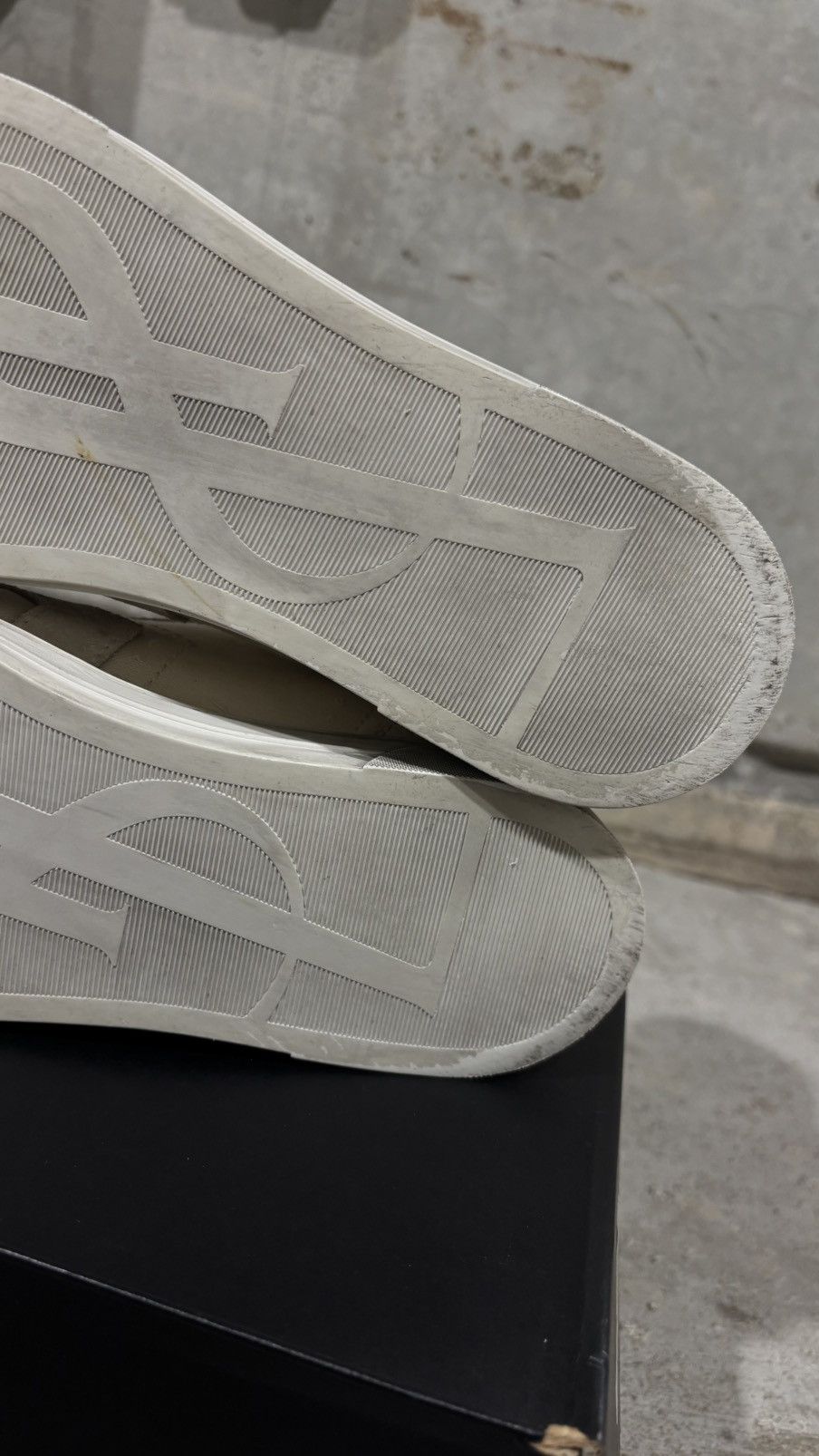 Saint Laurent Paris Saint Laurent Paris “Smoking Forever” High Top Sneaker Size US 11 / EU 44 - 20 Thumbnail
