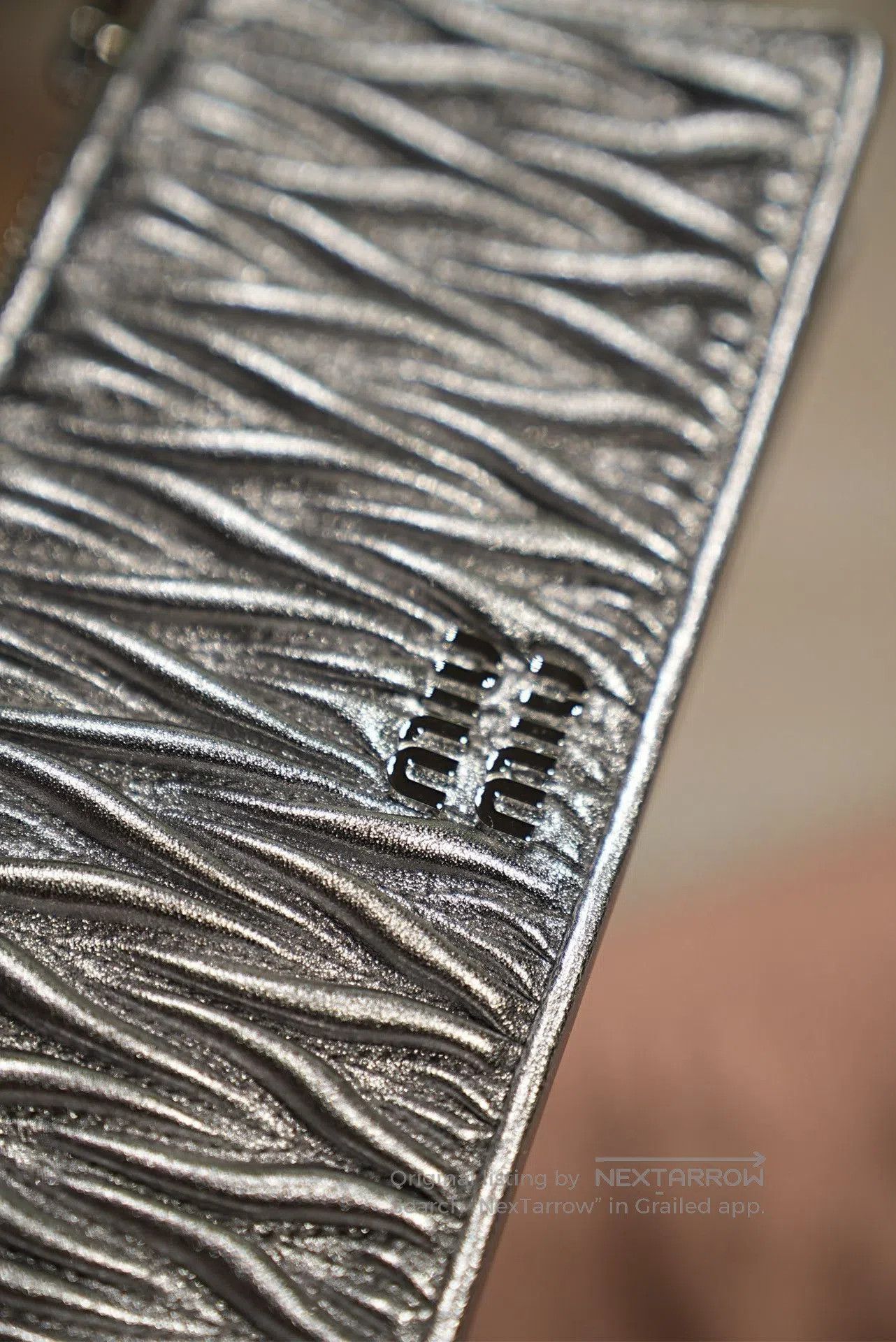 Miu Miu Miu Miu Pleated Leather Silver Clutch. Size ONE SIZE - 2 Thumbnail
