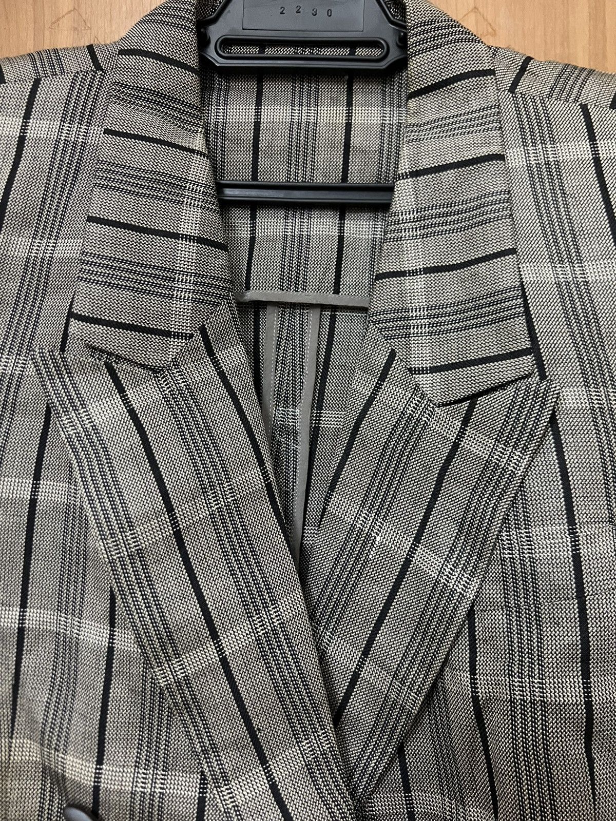 Burberry Vintage burberrys blazer Size M / US 6-8 / IT 42-44 - 3 Thumbnail