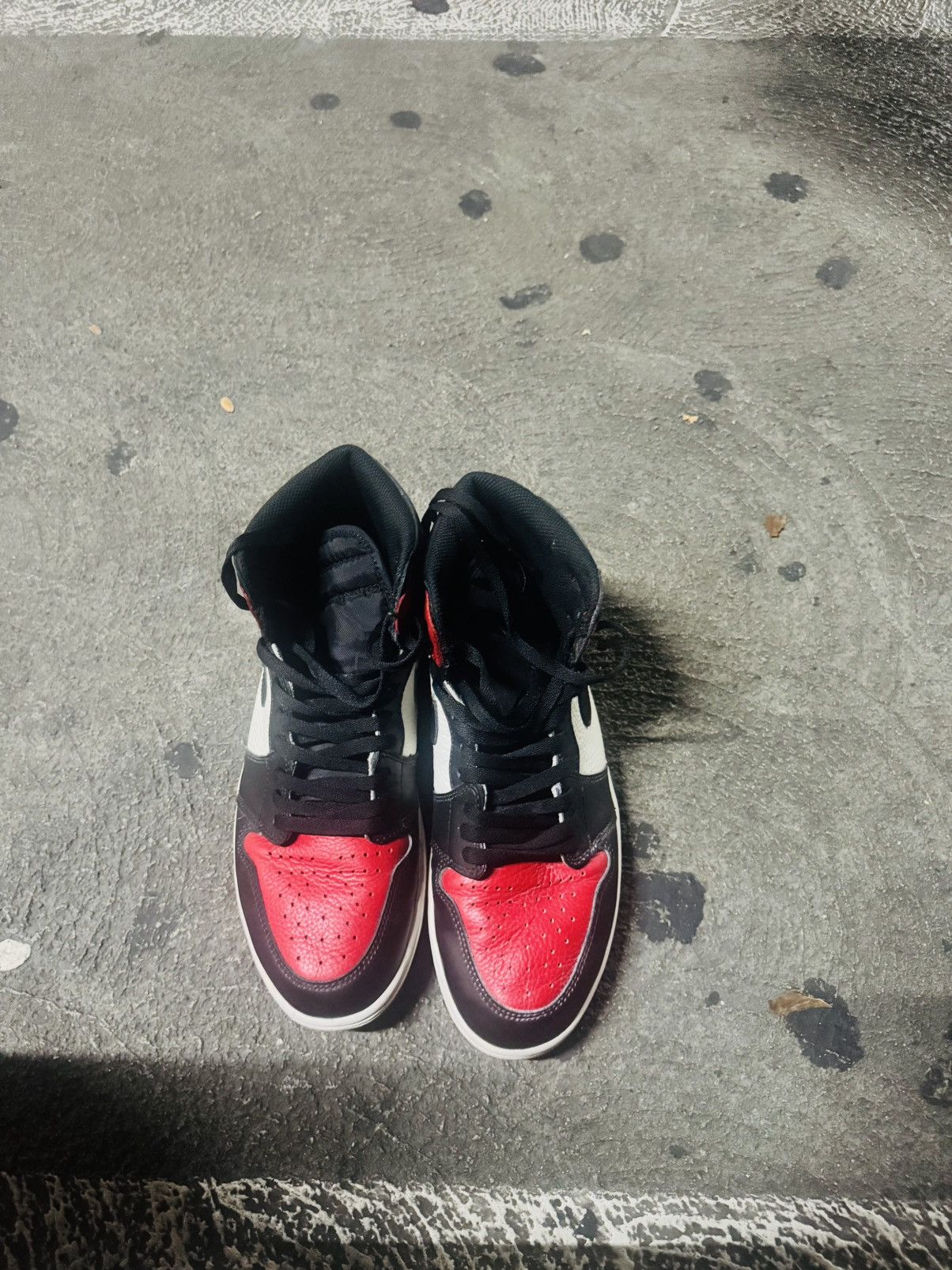 Jordan Brand × Nike OG Bred Toe Jordan 1’s Size US 10 / EU 43 - 3 Thumbnail