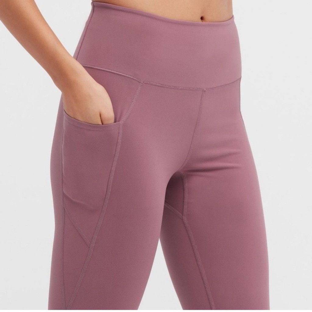 Uniqlo NWOT UNIQLO Airism ultra stretch purple leggings pockets S Size 26" / US 2 / IT 38 - 1 Thumbnail