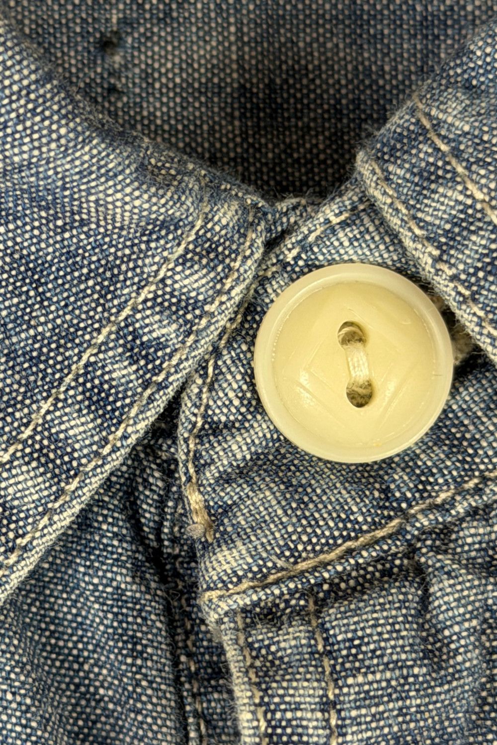 RRL Ralph Lauren RRL Double RL Chambray Work Shirt Indigo Fade Ralph Lauren Size US XS / EU 42 / 0 - 8 Thumbnail