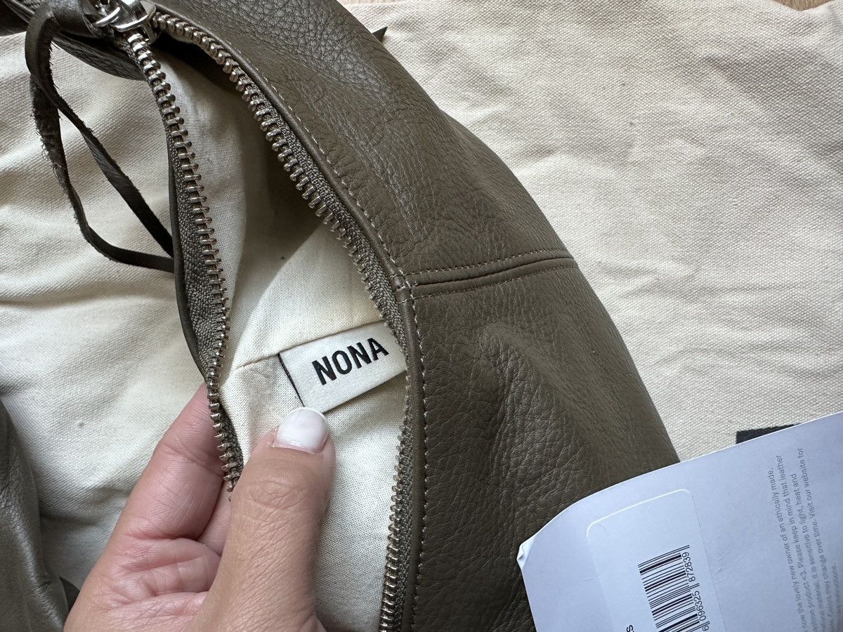 Designer NONA Banana Bag XS Khaki Size ONE SIZE - 2 Thumbnail