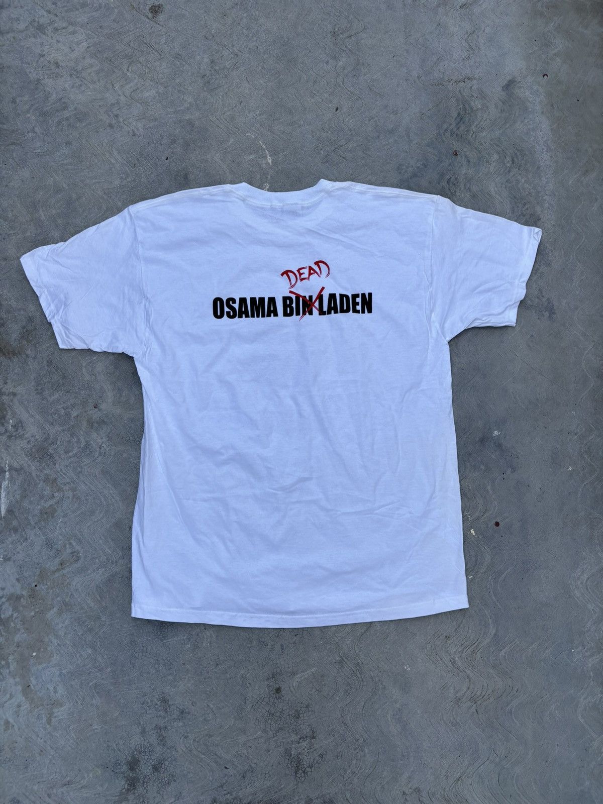 Vintage Vintage Y2K 2000s Osama Bin Laden T Shirt Size US XL / EU 56 / 4 - 2 Thumbnail