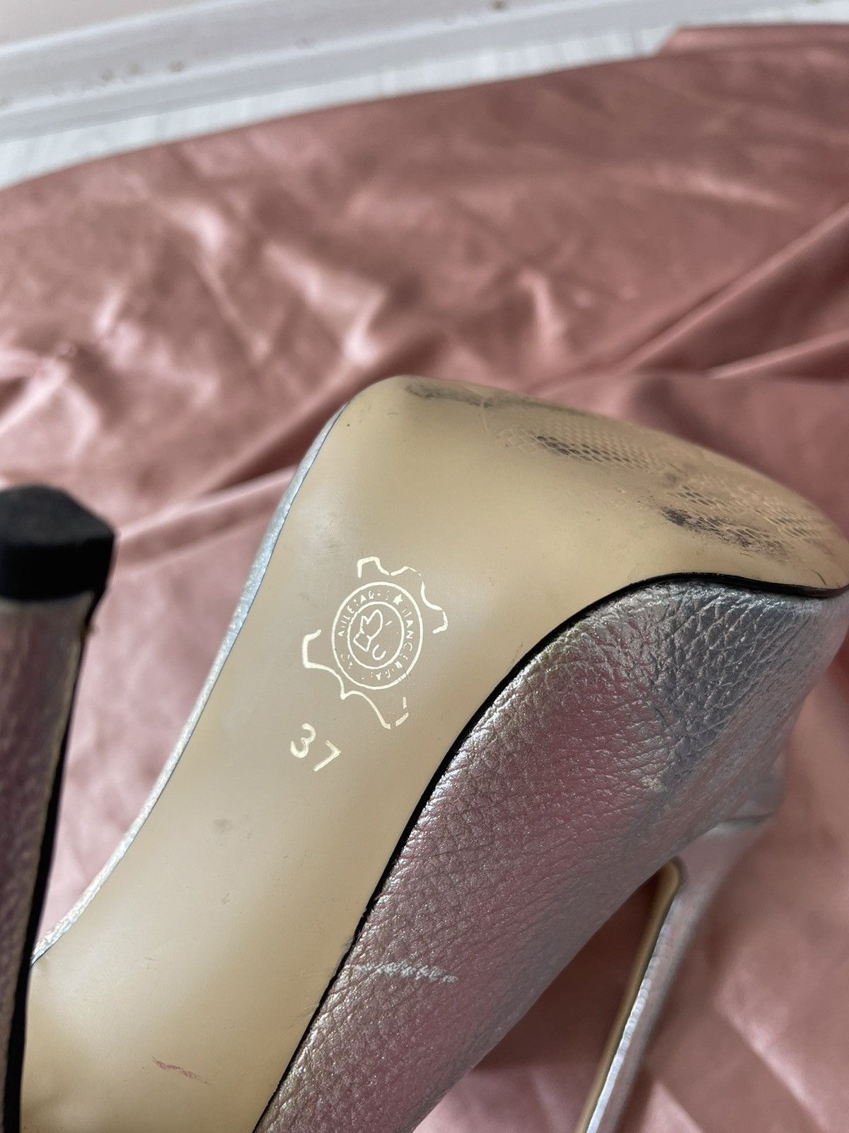 Versace Versace vintage heels Size US 6.5 / IT 36.5 - 18 Thumbnail