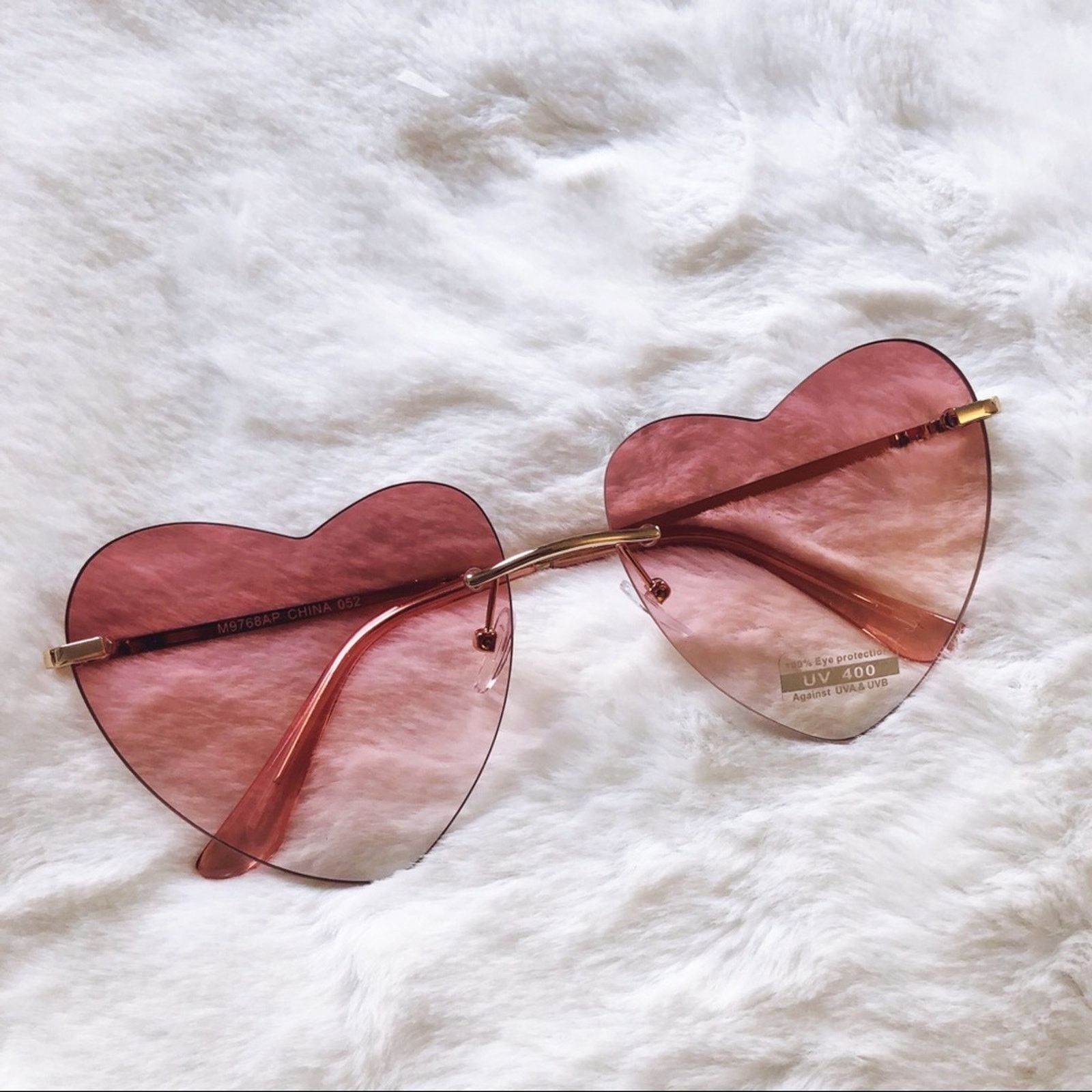 Other Miley Light Pink Gradient Heart Sunglasses Size ONE SIZE - 6 Thumbnail