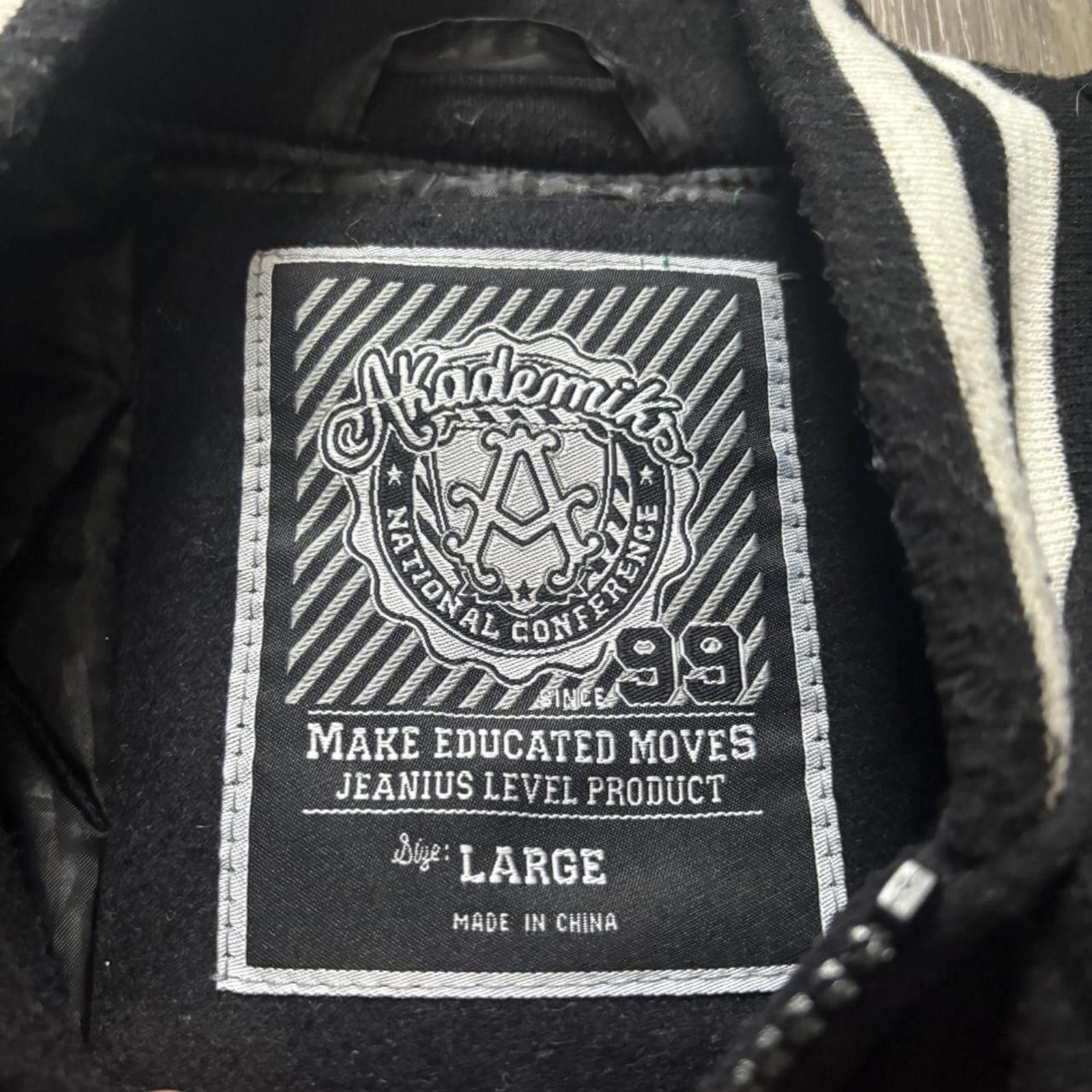 Akademiks Y2K Akademiks Black Varsity jacket embroidered Size US L / EU 52-54 / 3 - 2 Thumbnail