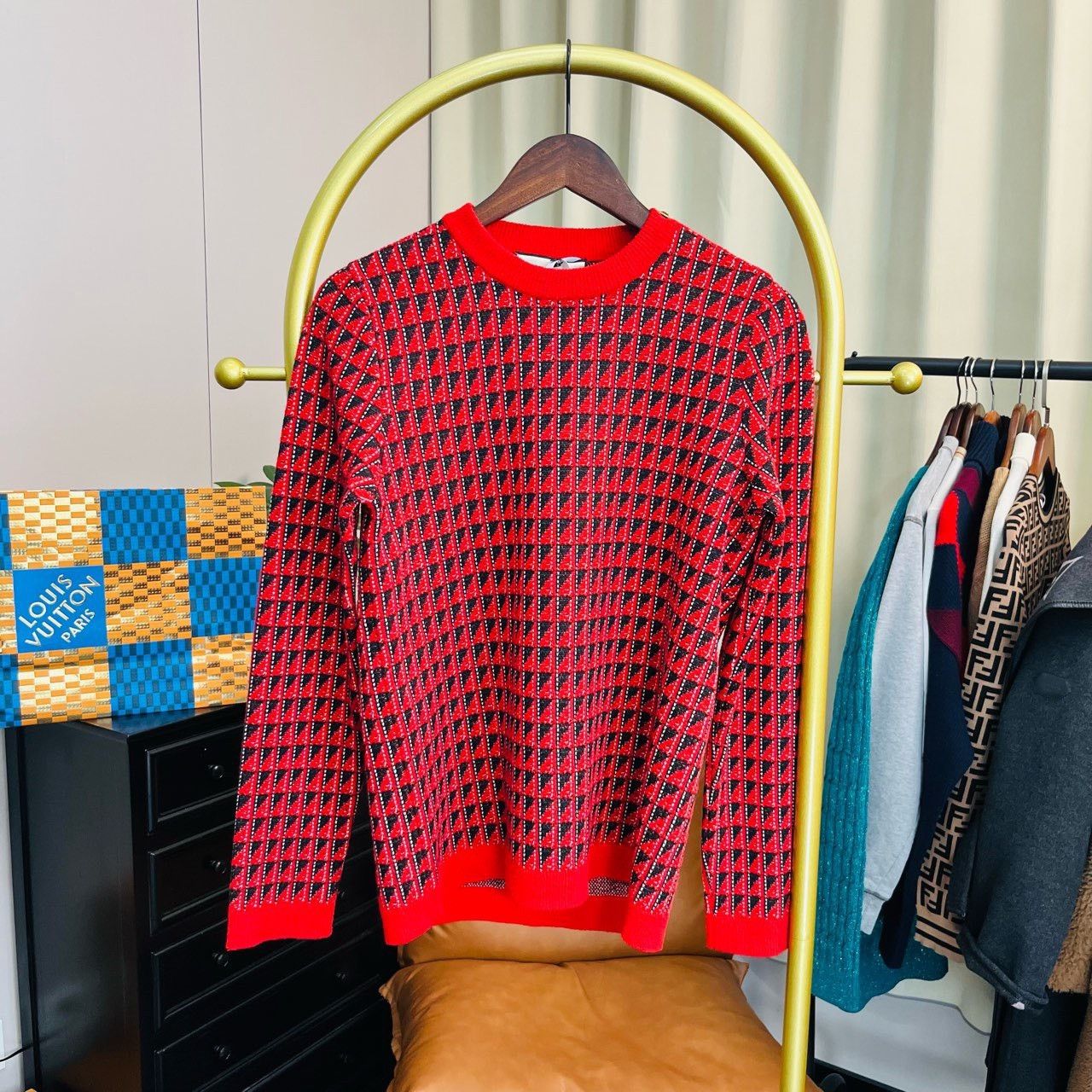 Gucci Gucci Red checkered sweater 2501-Nextarrow Size US XS / EU 42 / 0 - 1 Thumbnail