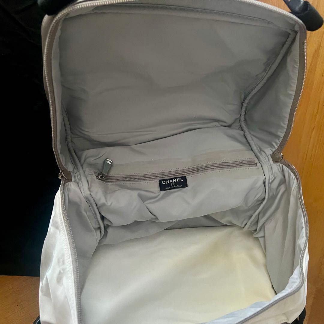 Chanel CHANEL Sports/Nylon Backpack / Daypack White Size ONE SIZE - 19 Thumbnail