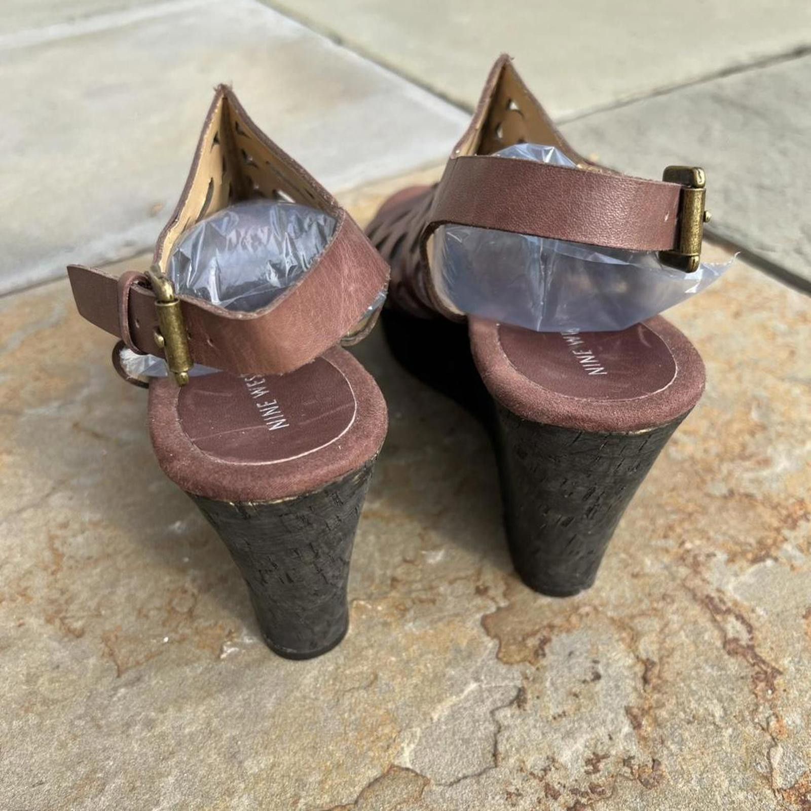 Nine West Dark Brown Leather Sandal Wedge High Heels Size US 7.5 / IT 37.5 - 6 Thumbnail