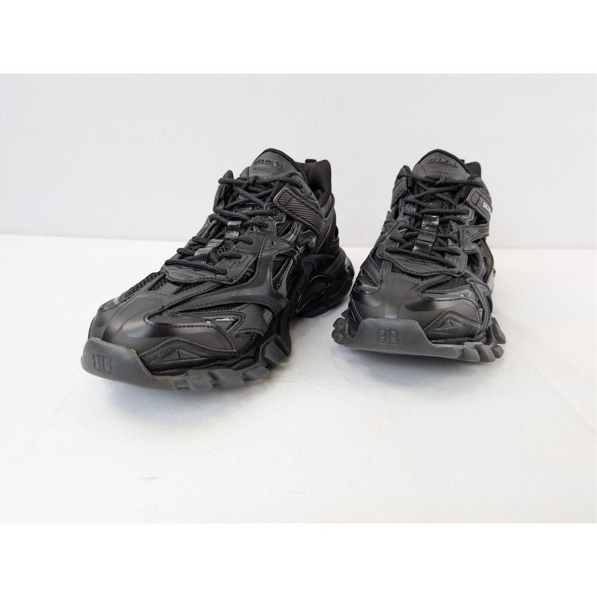 Balenciaga o1rshd1 Q:2 / Track.2 Open Sneakers in Black Size US 11 / EU 44 - 8 Thumbnail