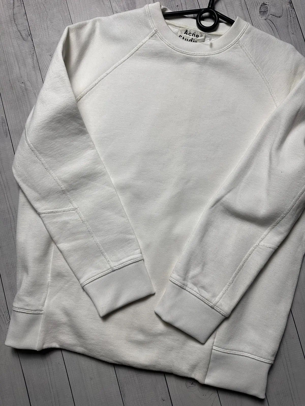 Acne Studios Vintage Acne Studios sweatshirt white S rare Size US M / EU 48-50 / 2 - 5 Thumbnail
