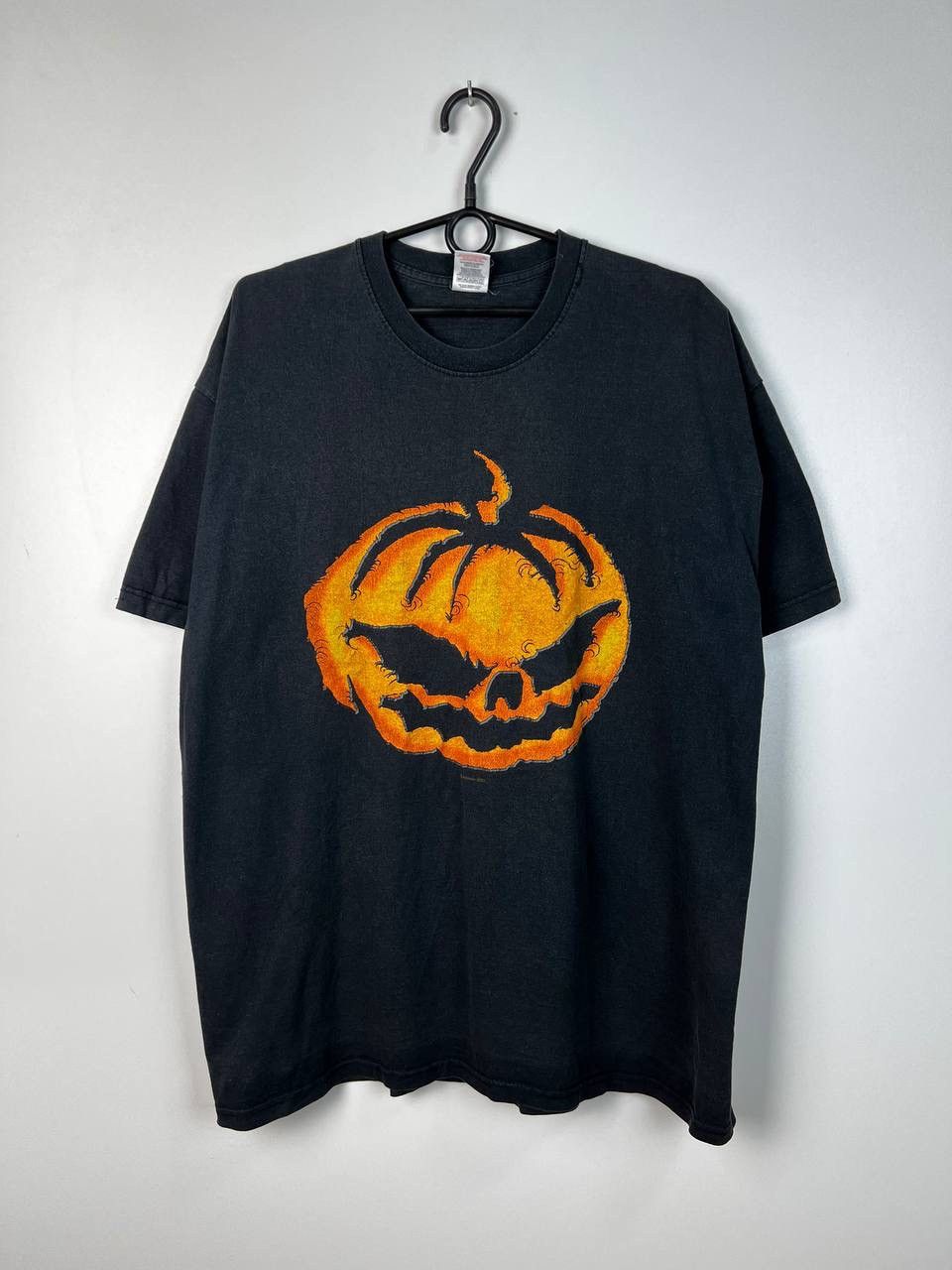 Vintage Halloween Robbit Don’t Come Easy2003 vintage t-shirt size XL Size US XL / EU 56 / 4 - 1 Thumbnail