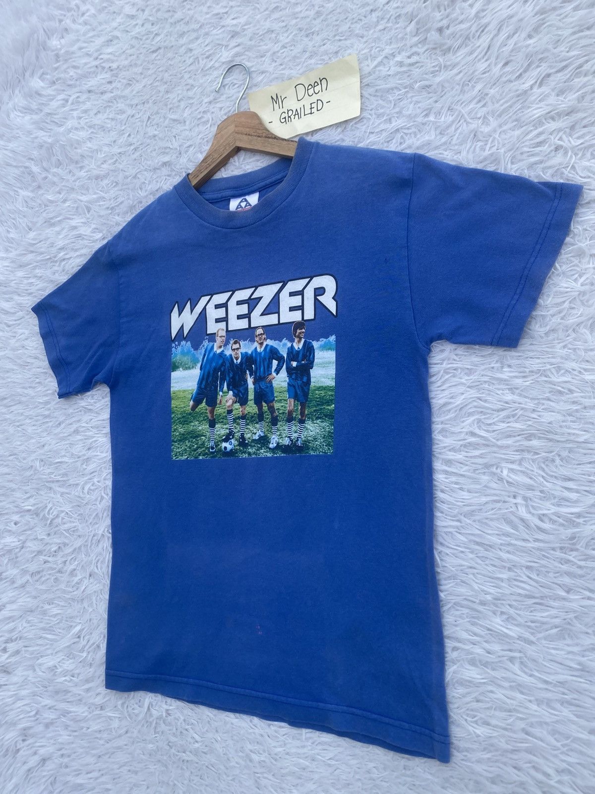 Band Tees Rare Vintage 2000s Weezer Japan Tour Tshirt Size US S / EU 44-46 / 1 - 4 Thumbnail