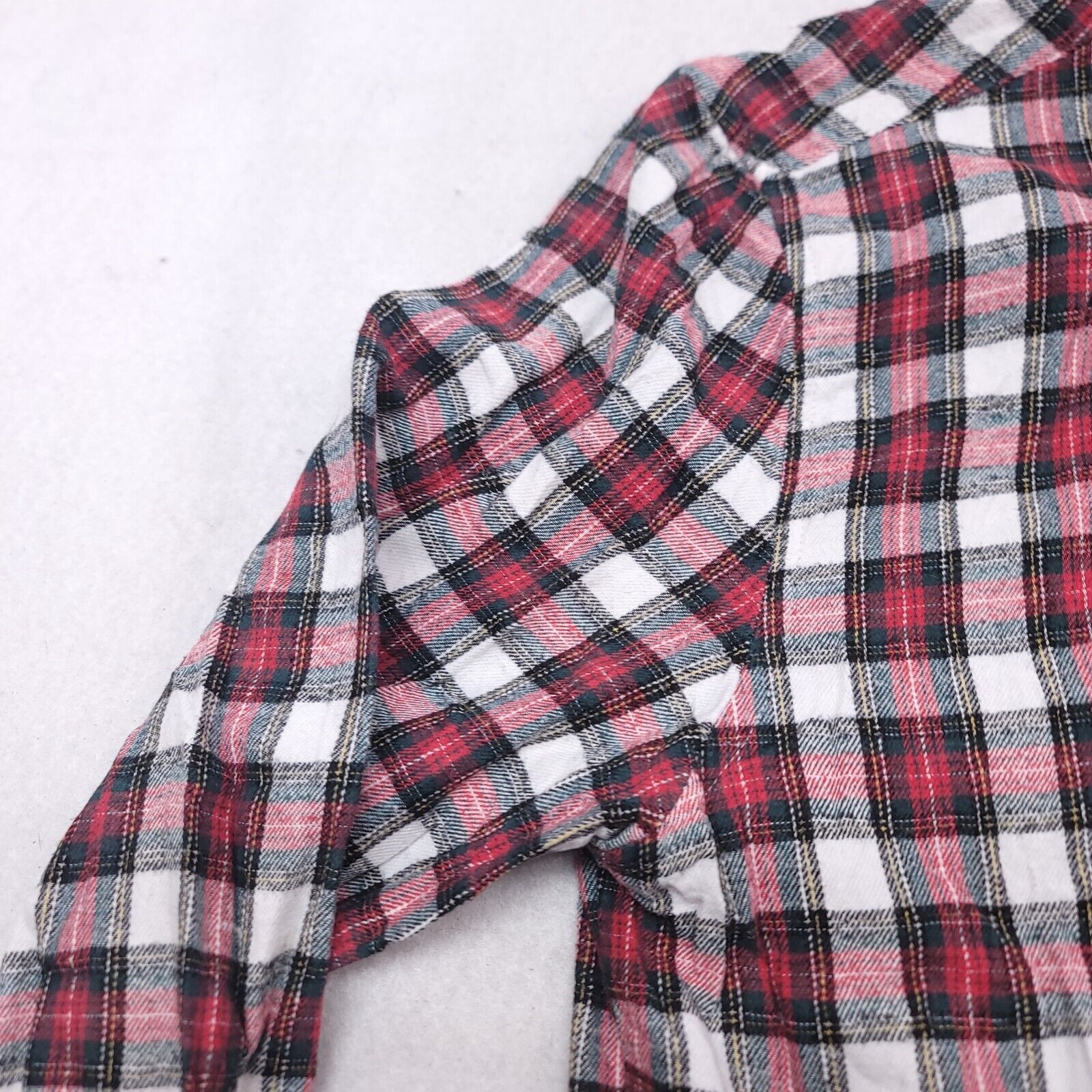 St. Johns Bay St Johns Bay Tartan Flannel Button Up Shirt Mens Size S Red Size US S / EU 44-46 / 1 - 4 Thumbnail