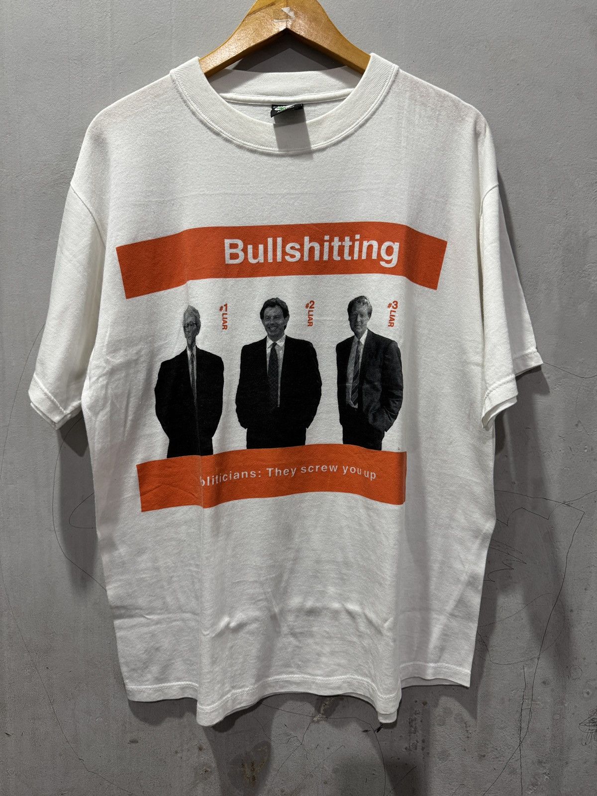 Band Tees Vintage Chumwamba Size US M / EU 48-50 / 2 - 1 Thumbnail
