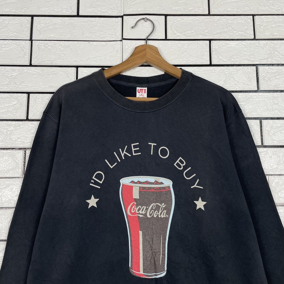Uniqlo Uniqlo Coca Cola Sweatshirt Size US M / EU 48-50 / 2 - 2 Thumbnail