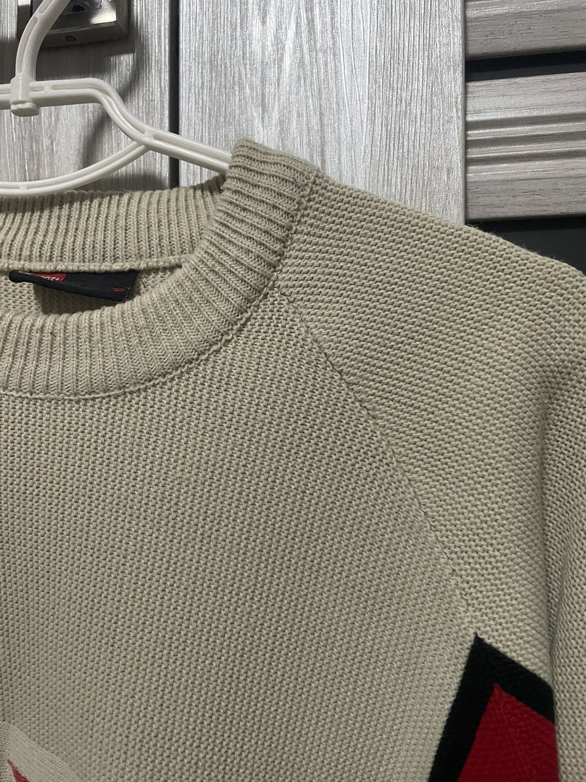 Diesel Archive Vintage Diesel Knit Sweater Centre Logo Y2K Rare Size US XL / EU 56 / 4 - 7 Thumbnail