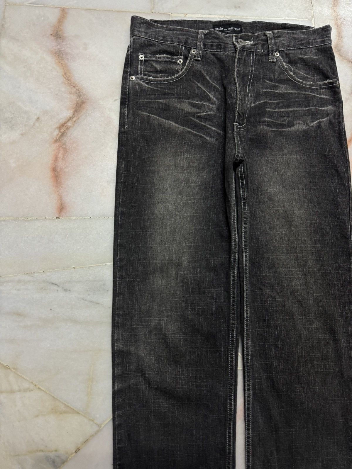 If Six Was Nine × Japanese Brand × Vintage Denim Des Free Beat Mudwash Faded Distress Jean Size US 30 / EU 46 - 2 Thumbnail