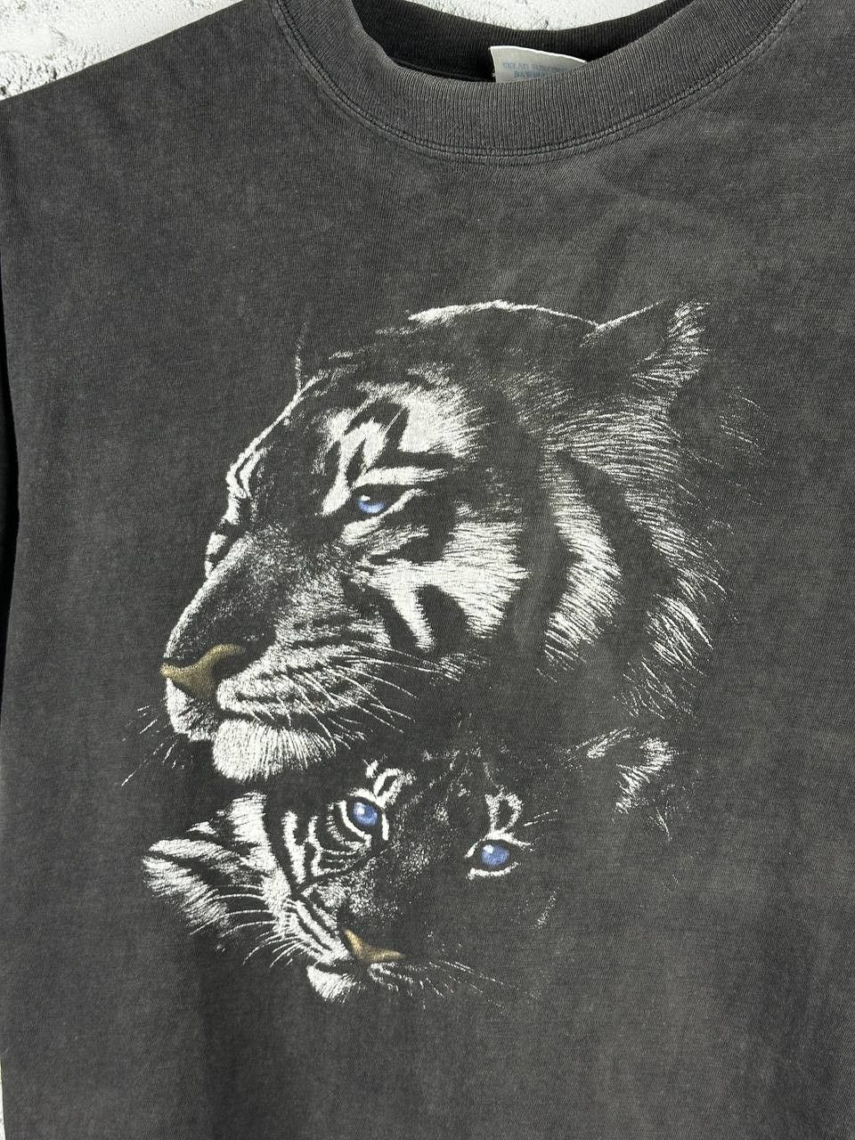 Vintage 1998 VTG Tiger Graphic Print AOP Vintage Faded T Shirt Size US M / EU 48-50 / 2 - 4 Thumbnail