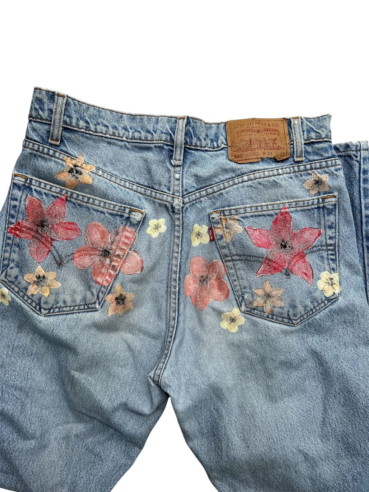 Levi's Vintage Levi’s 505 Hand Painted Flower Jeans –Denim Art Size US 32 / EU 48 - 3 Thumbnail