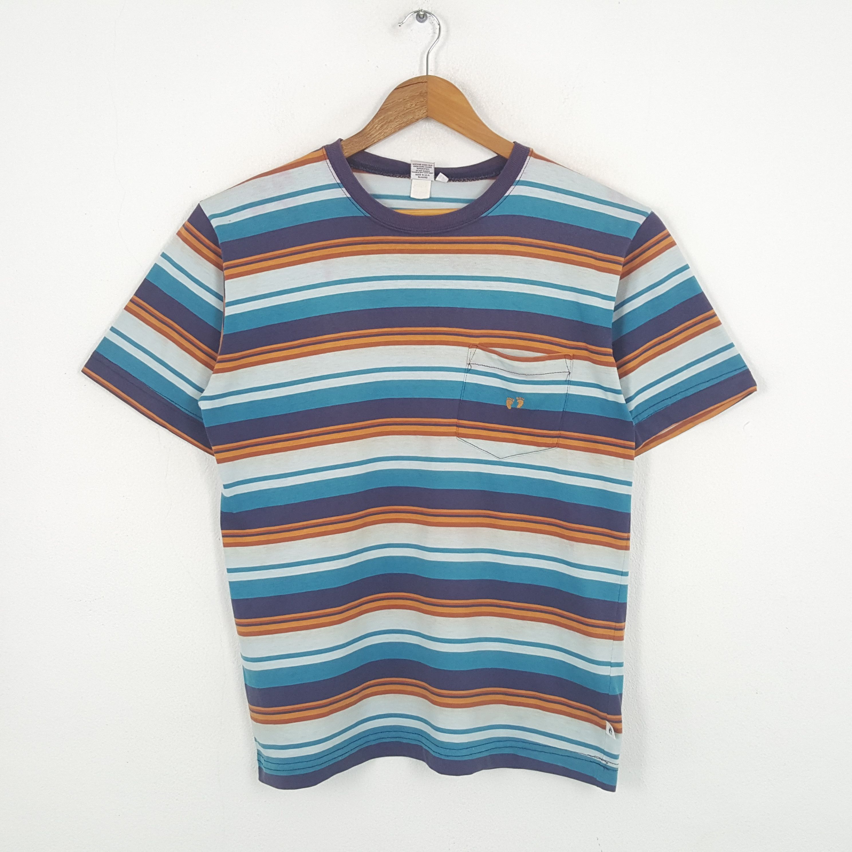 Vintage HANG TEN Streetwear Skateboard Style T-Shirts