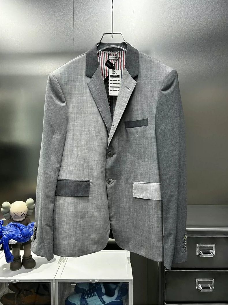 Thom Browne Thom Browne size3 Patchwork grey suit Size 36R - 1 Thumbnail