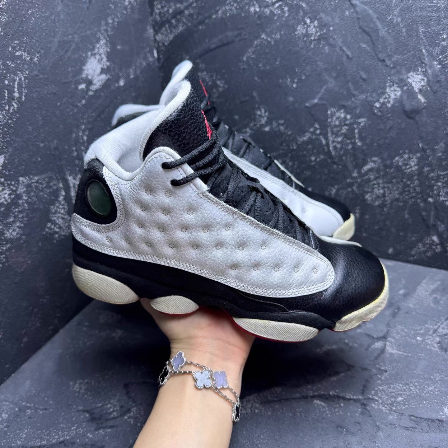 Nike Air Jordan 13 Black & White Panda Q10 Size US 8.5 / IT 38.5 - 2 Thumbnail