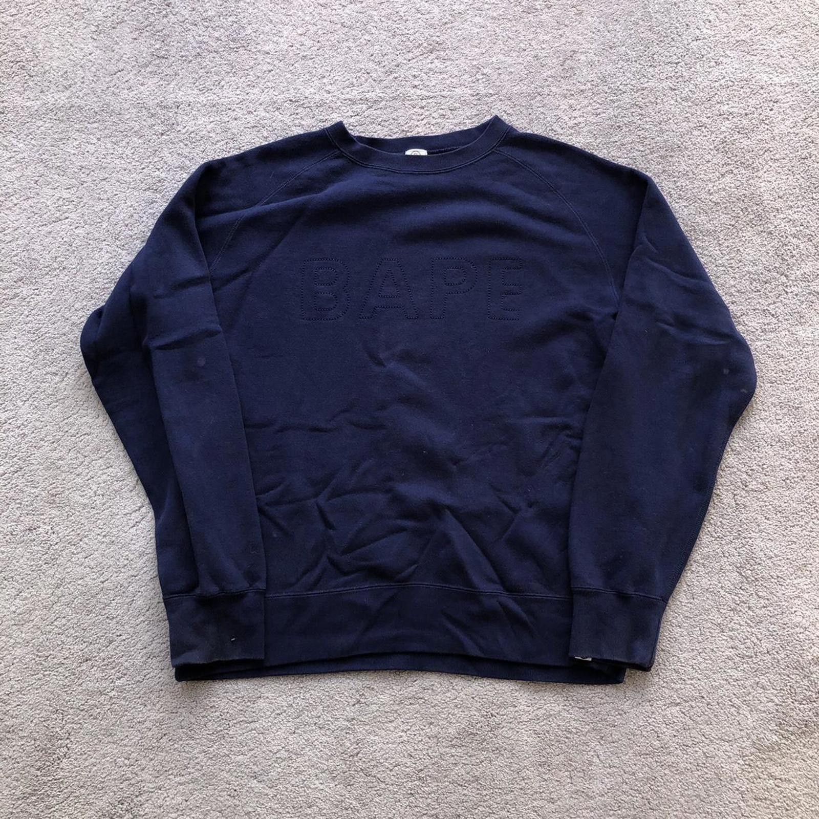 Bape Vintage A Bathing Ape BAPE Crewneck Jumper Sweatshirt Size US L / EU 52-54 / 3 - 1 Thumbnail