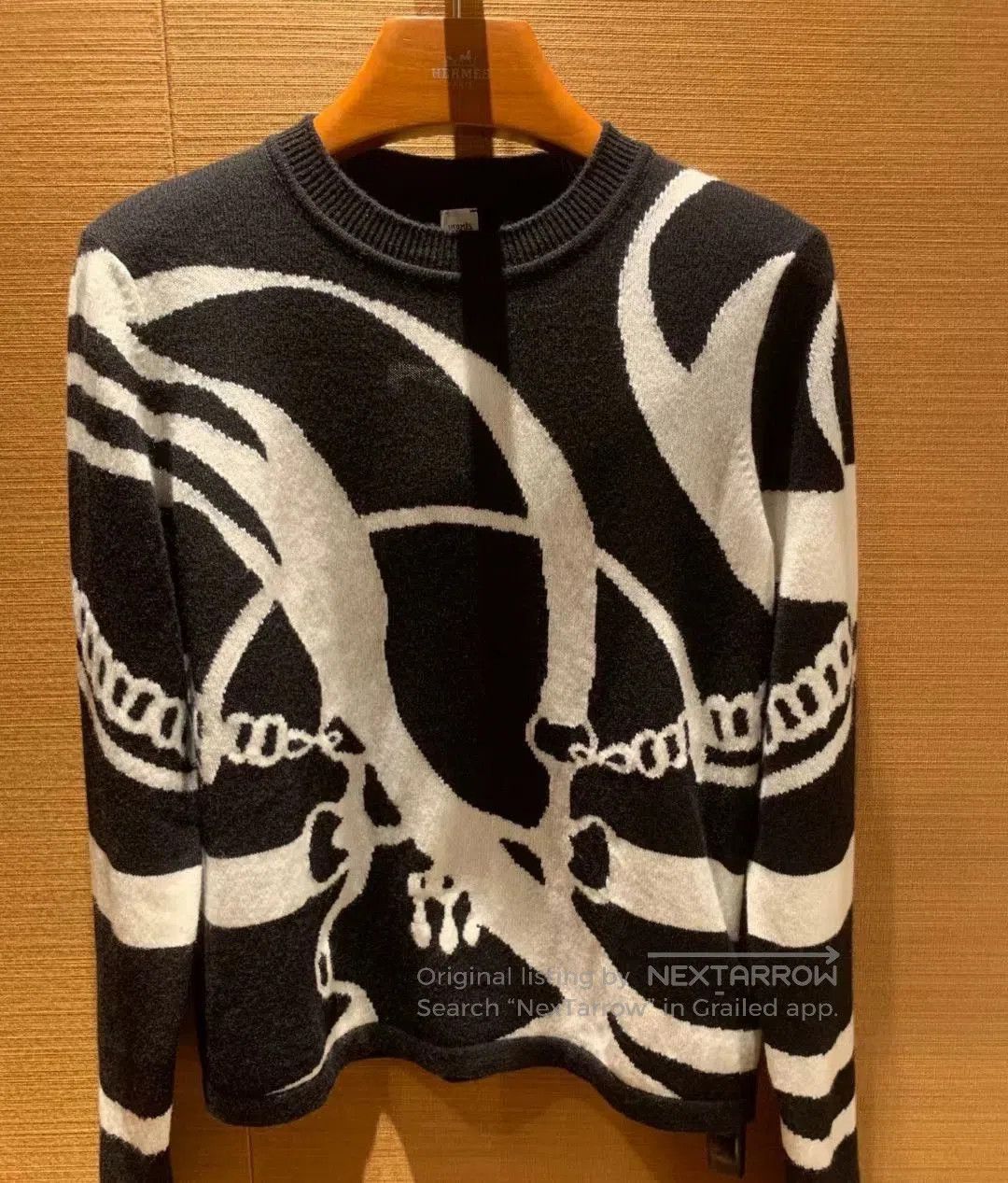 Hermes Hermès Women's Black Cashmere Sweater. Size US M / EU 48-50 / 2 - 2 Thumbnail