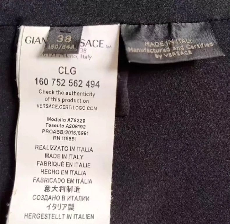 Versace Versace Classic black mesh jacket Size S / US 4 / IT 40 - 4 Thumbnail