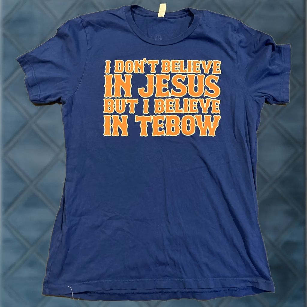 Vintage Barstool Tim Tebow I DONT BELIEVE IN JESUS BUT I BELIEVE IN TEBOW T Shirt Size L Blue Mens Size US L / EU 52-54 / 3 - 1 Thumbnail