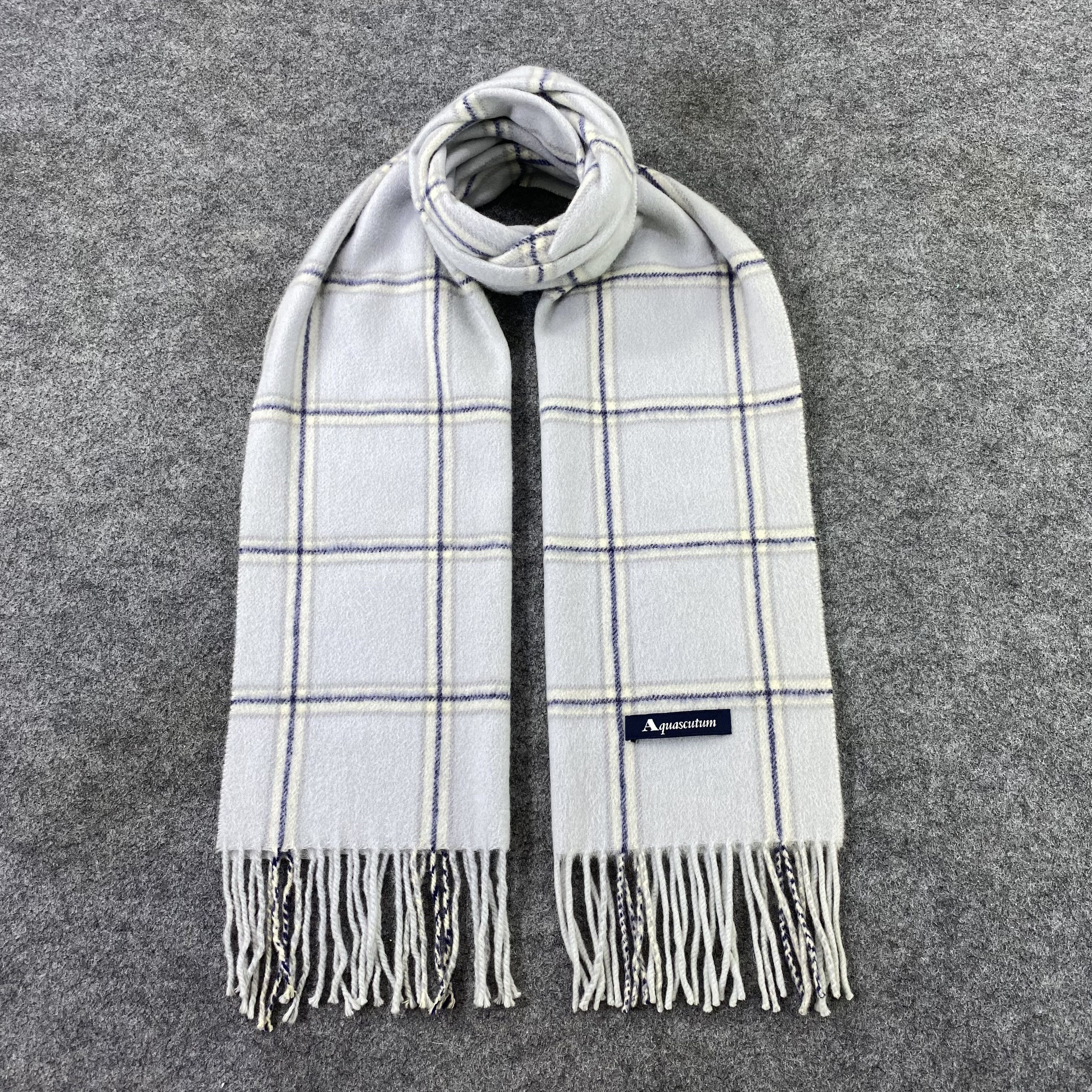 Aquascutum Aquascutum Cashmere Muffler Scarf / Neckwear -T1546 Size ONE SIZE - 1 Thumbnail