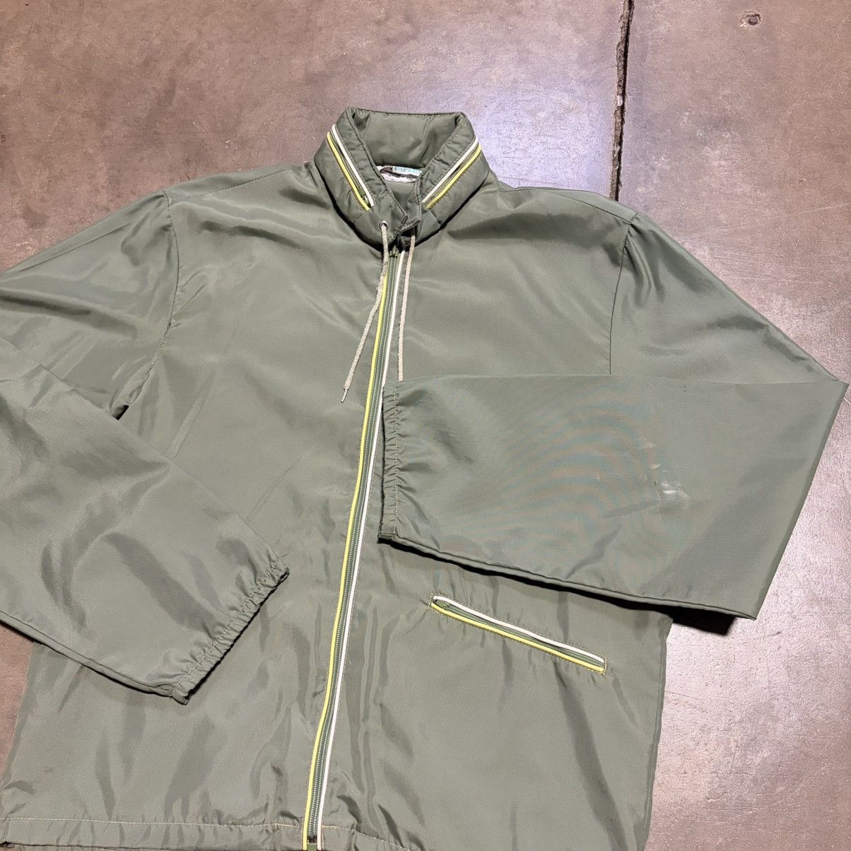 Vintage Vintage K Mart Lightweight Jacket Zip Up Bomber Cropped 70s Size US S / EU 44-46 / 1 - 3 Thumbnail