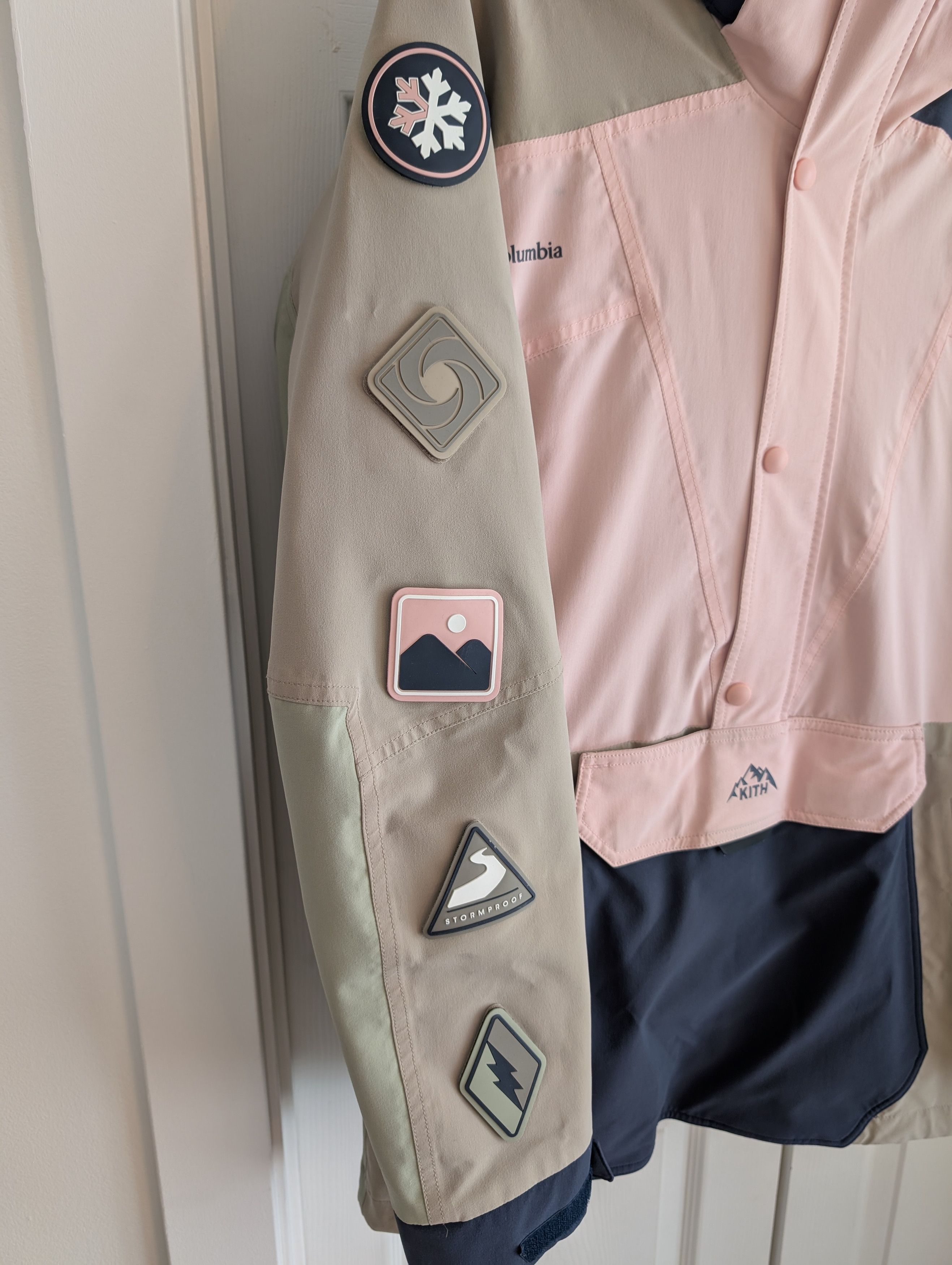 Kith Kith X Columbia Size US M / EU 48-50 / 2 - 4 Thumbnail