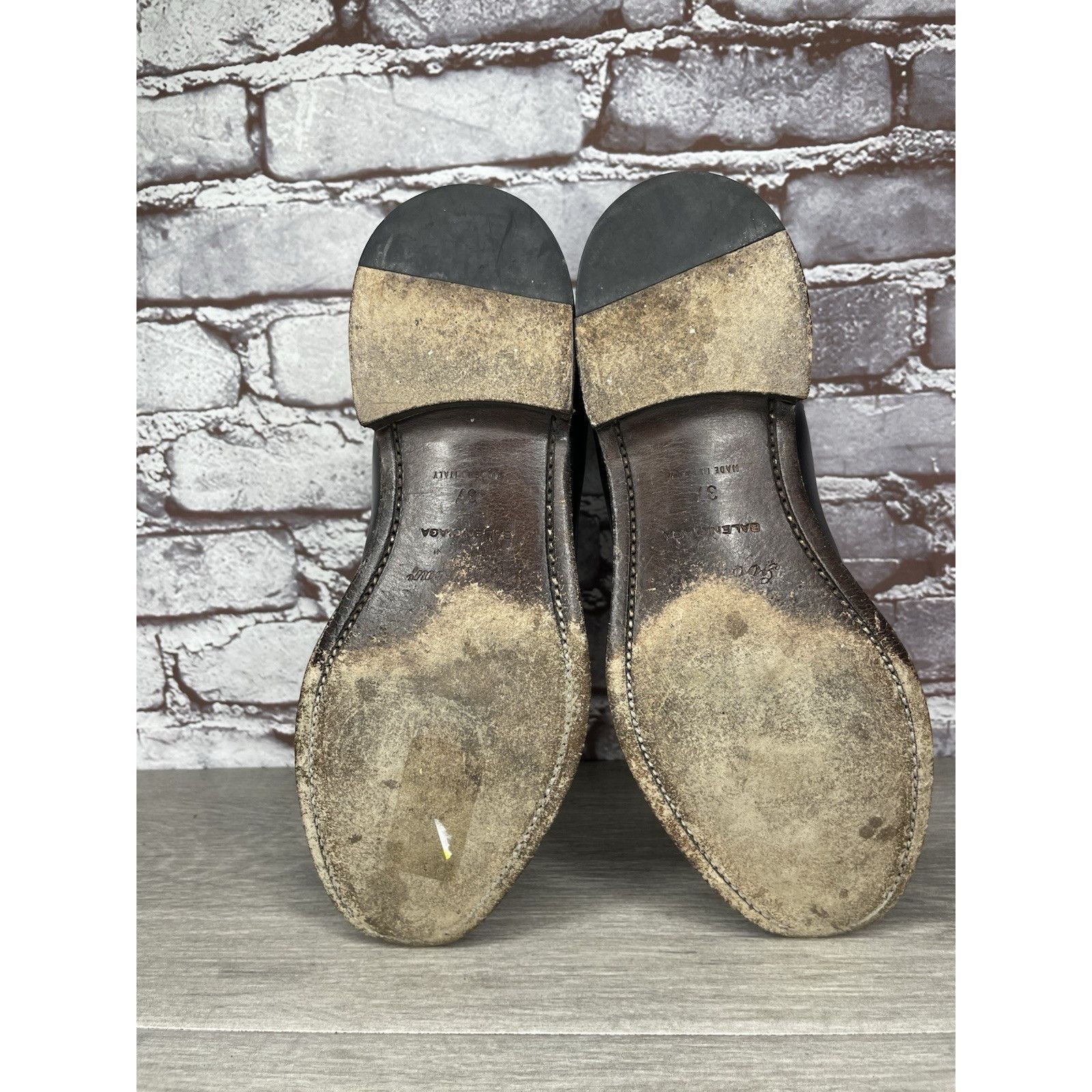 Balenciaga BALENCIAGA Black White Leather Calfskin Chelsea Buckle Ankle Size US 6.5 / IT 36.5 - 12 Thumbnail