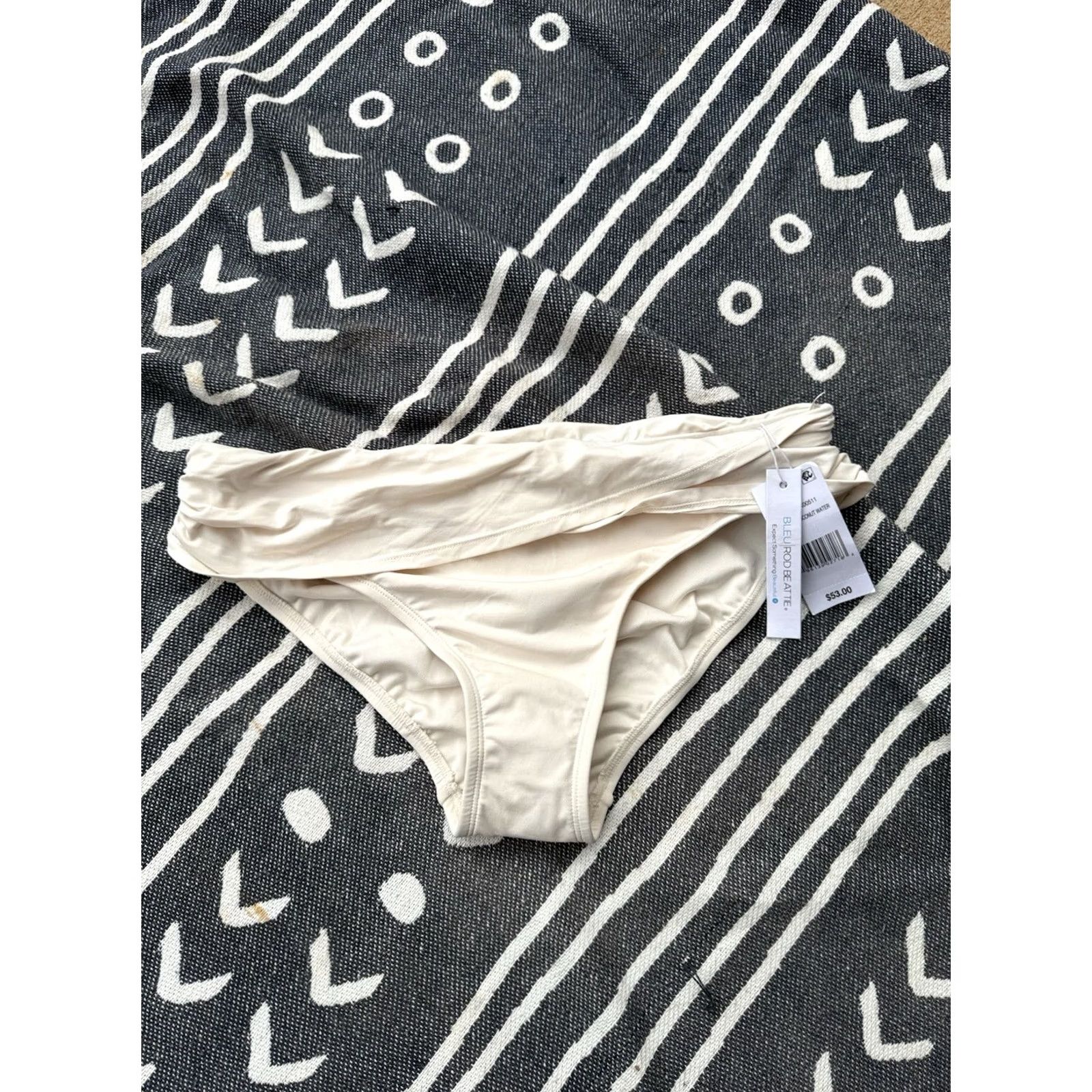 Vintage Bleu Rod Beattie Bottom Swimsuit 8 Ivory Cream Women Regular Size New With Tag Size 30" / US 8 / IT 44 - 2 Thumbnail