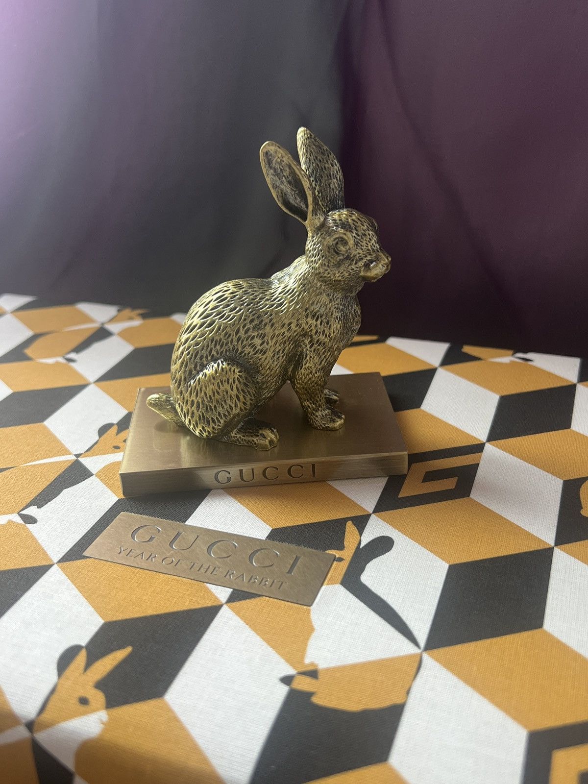 Gucci 🔥 Gucci Rabbit paperweight🐰 Jewellery Storage Box Home Decor Size ONE SIZE - 1 Thumbnail