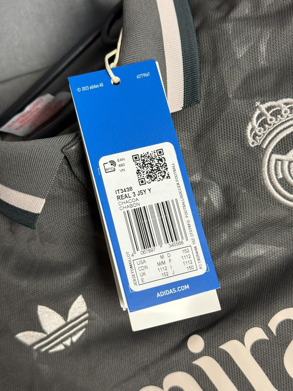 Adidas KIDS New Real Madrid 24/25 Third Valverde Football Jersey Size US XS / EU 42 / 0 - 10 Thumbnail